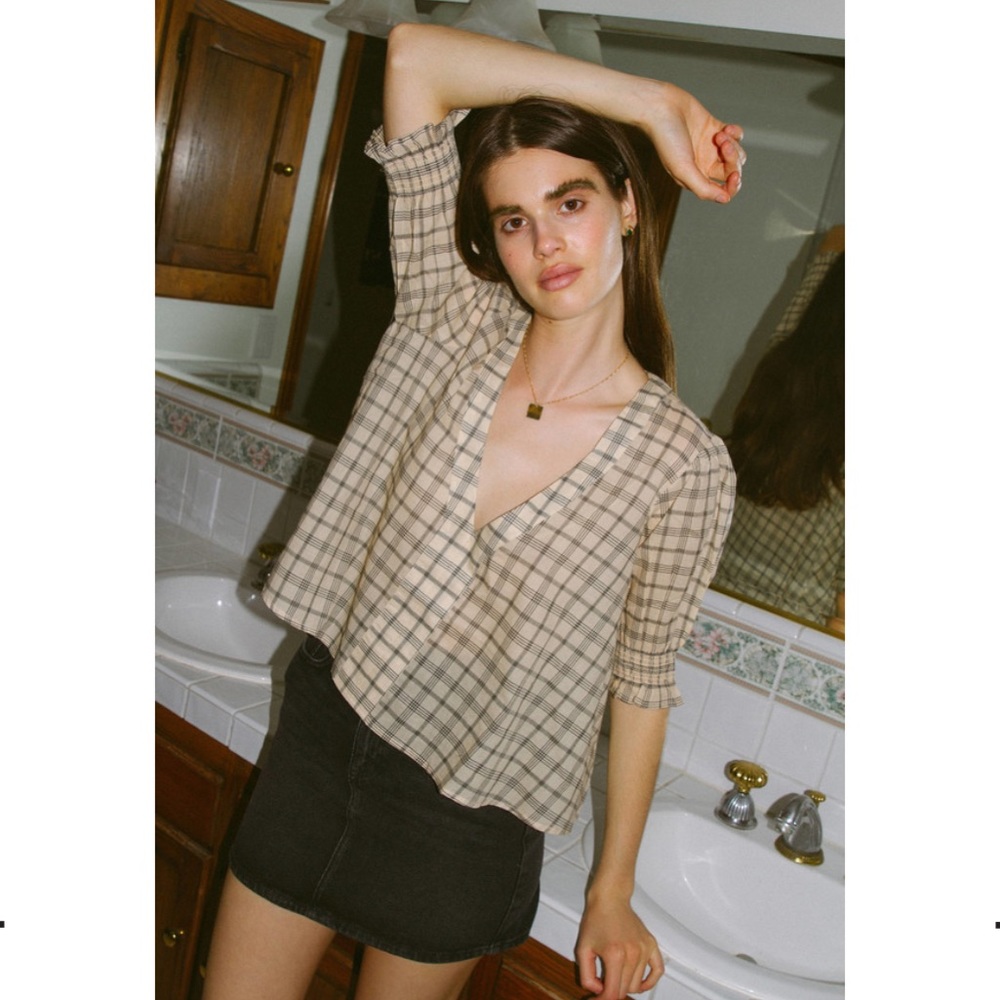 UO Flora Puff Sleeve V-Neck Blouse